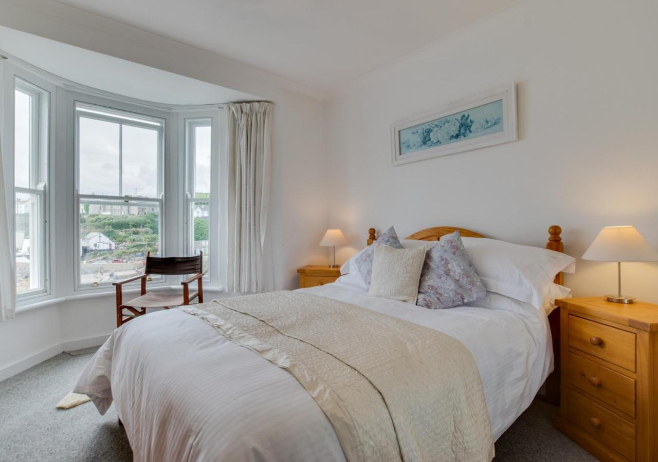 Harbour Lights Villa Porthleven Exterior photo